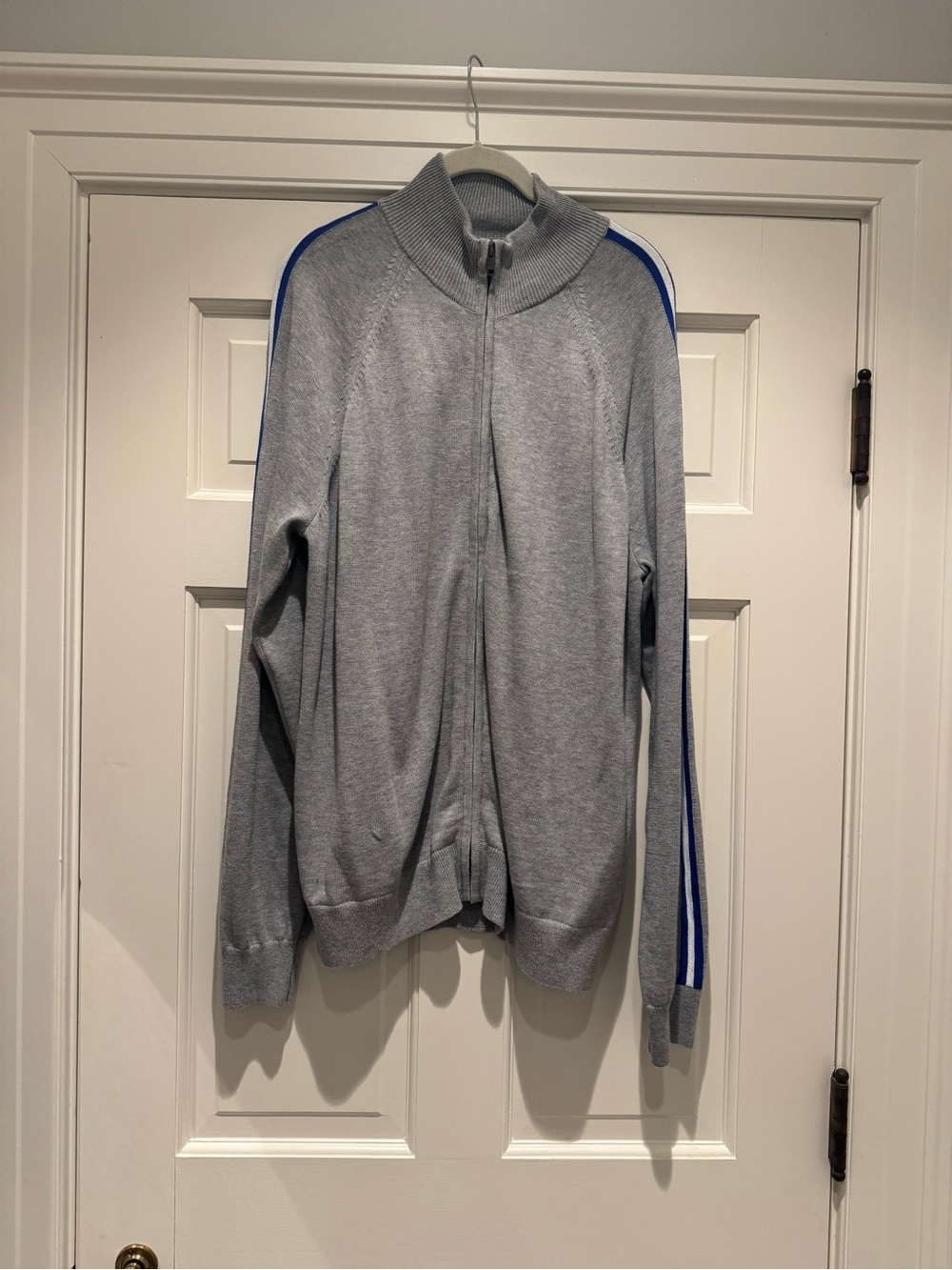 Like New! Banana Republic Light Gray Full-Zip Sweater with Blue Shoulder Stripe